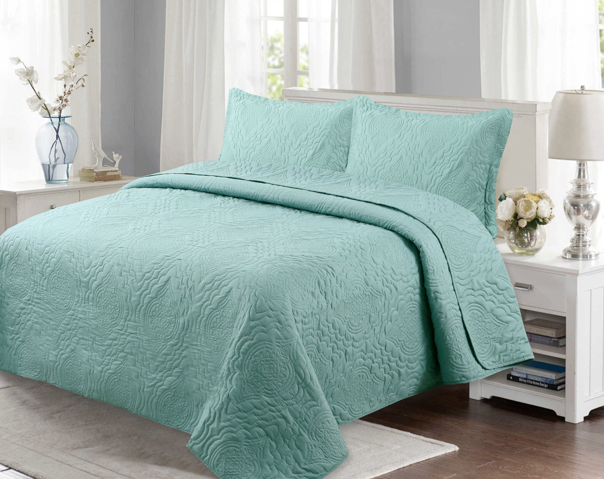 Solid Embossed Pinsonic Coverlet Bedspread Ultra Soft  Summer Quilt Set , Green Color