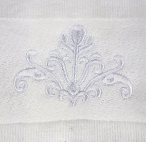 Premium Luxury Decor Ultra Soft 100% Cotton Embroidered Bathroom Modern 3 Piece Towel Set
