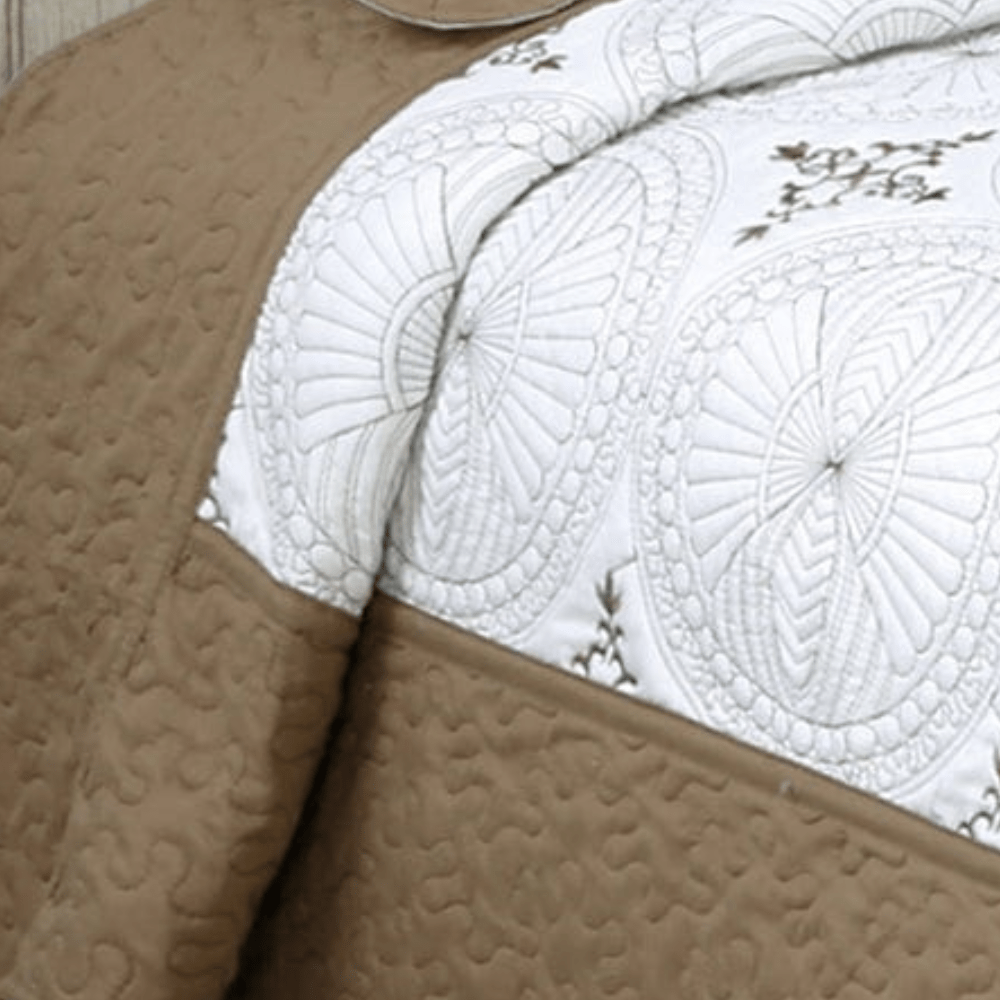 Embroidered Stitching Coverlet Bedspread Ultra Soft Solid Quilt Set with 2 Quilted Shams, Brown Geometric Circles